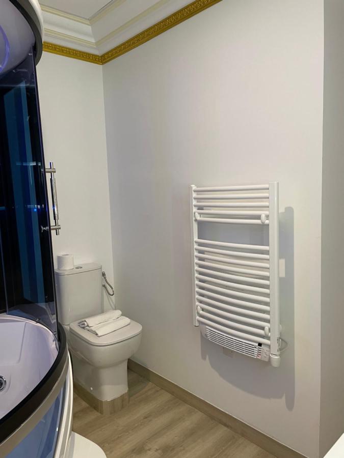 Appartement Maison De L'Eglise Du Couvent Narbonne Dış mekan fotoğraf