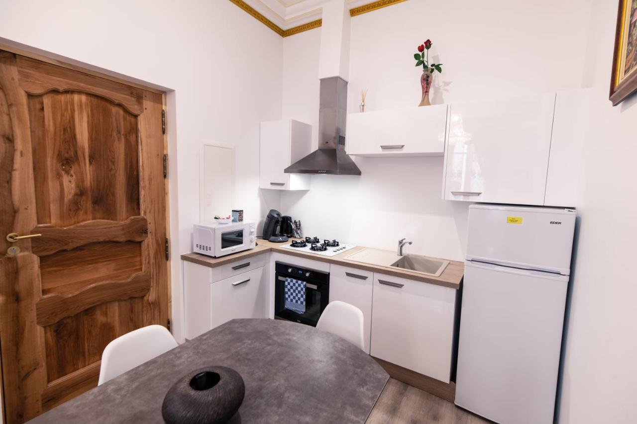 Appartement Maison De L'Eglise Du Couvent Narbonne Dış mekan fotoğraf